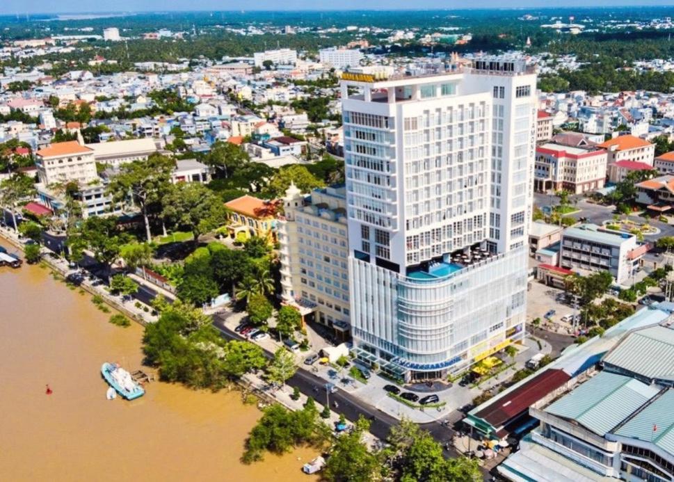 Diamond Stars Ben Tre Hotel מראה חיצוני תמונה The hotel in 2019