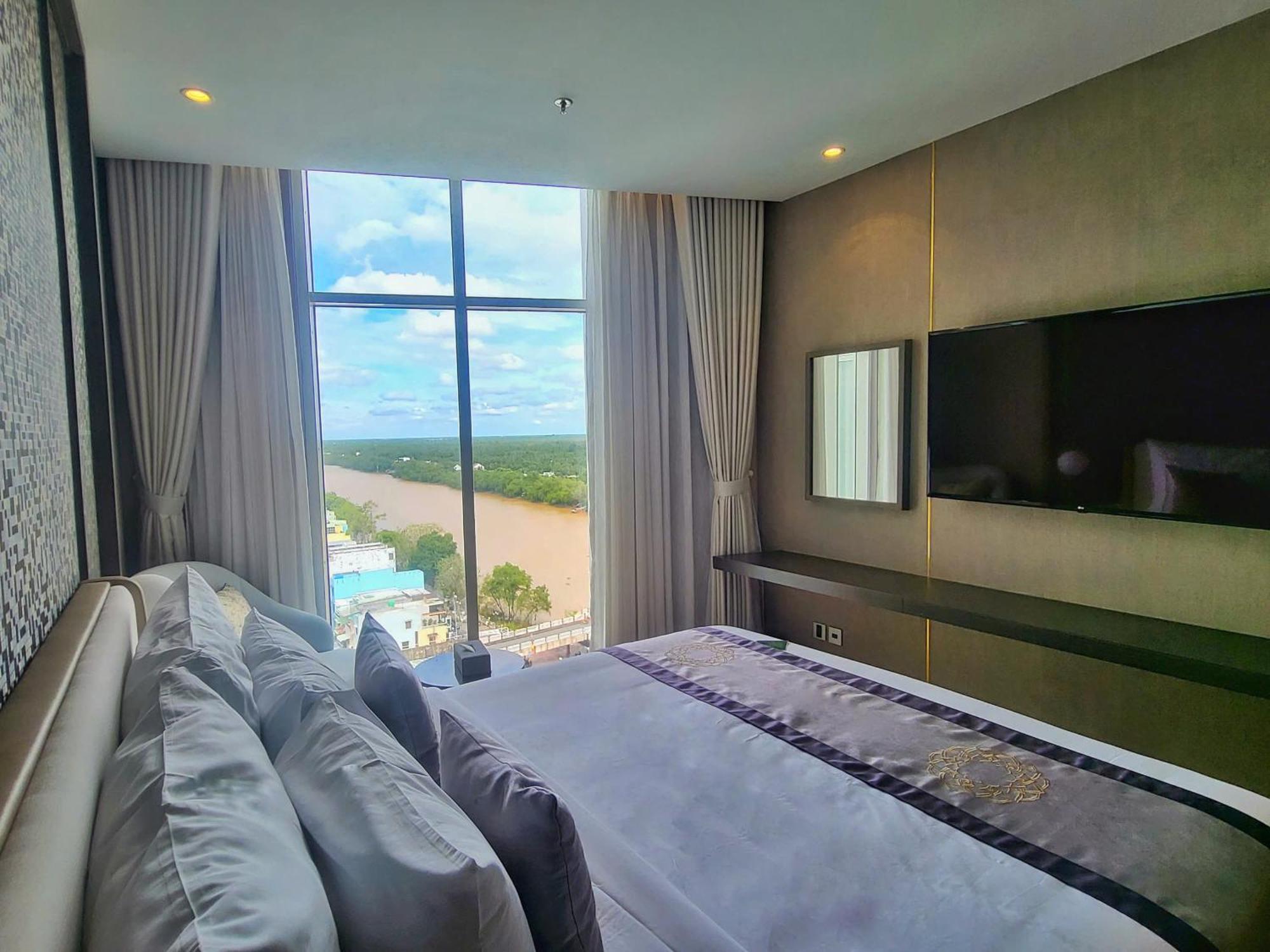 Diamond Stars Ben Tre Hotel מראה חיצוני תמונה A bedroom at the hotel