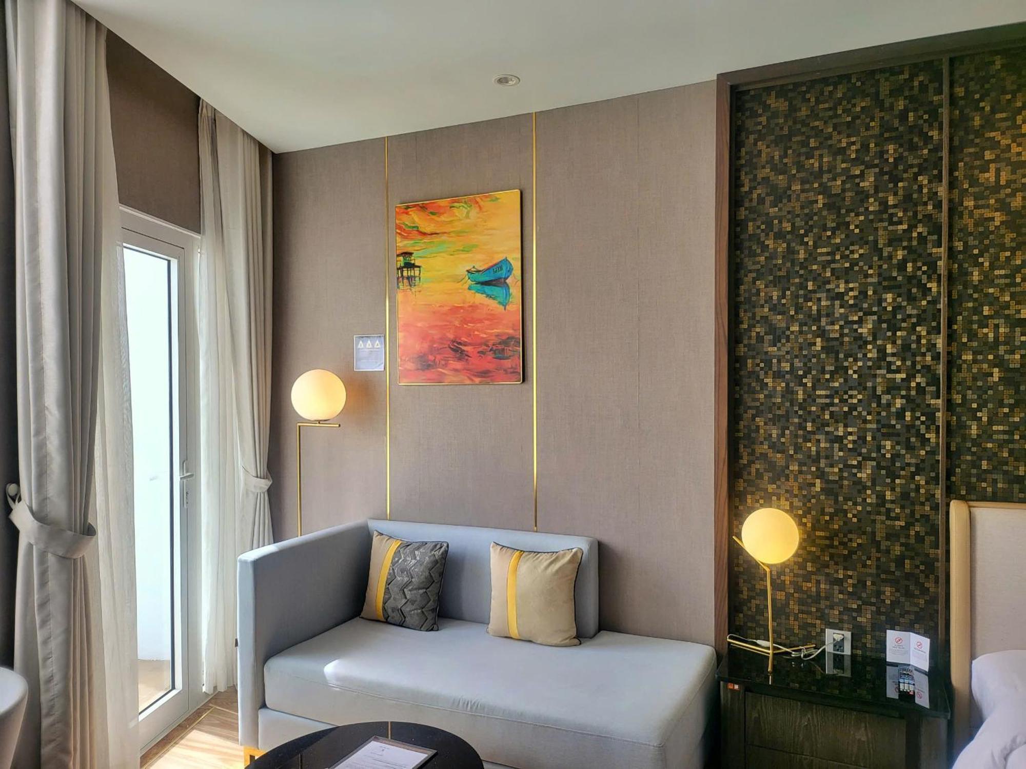 Diamond Stars Ben Tre Hotel מראה חיצוני תמונה A room at the hotel